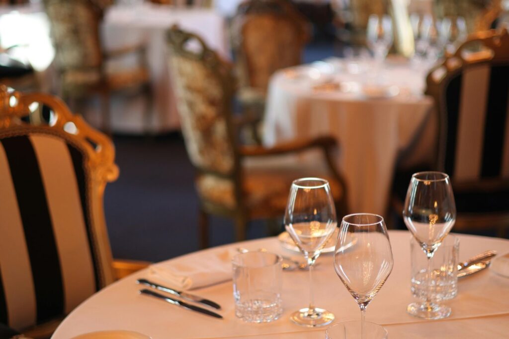 Visita à Medina de Casablanca: Guia Completo da Antiga e Nova Medina, Souks, Mapa, Restaurantes e Atividades Imperdíveis Restaurantes na Medina de Casablanca