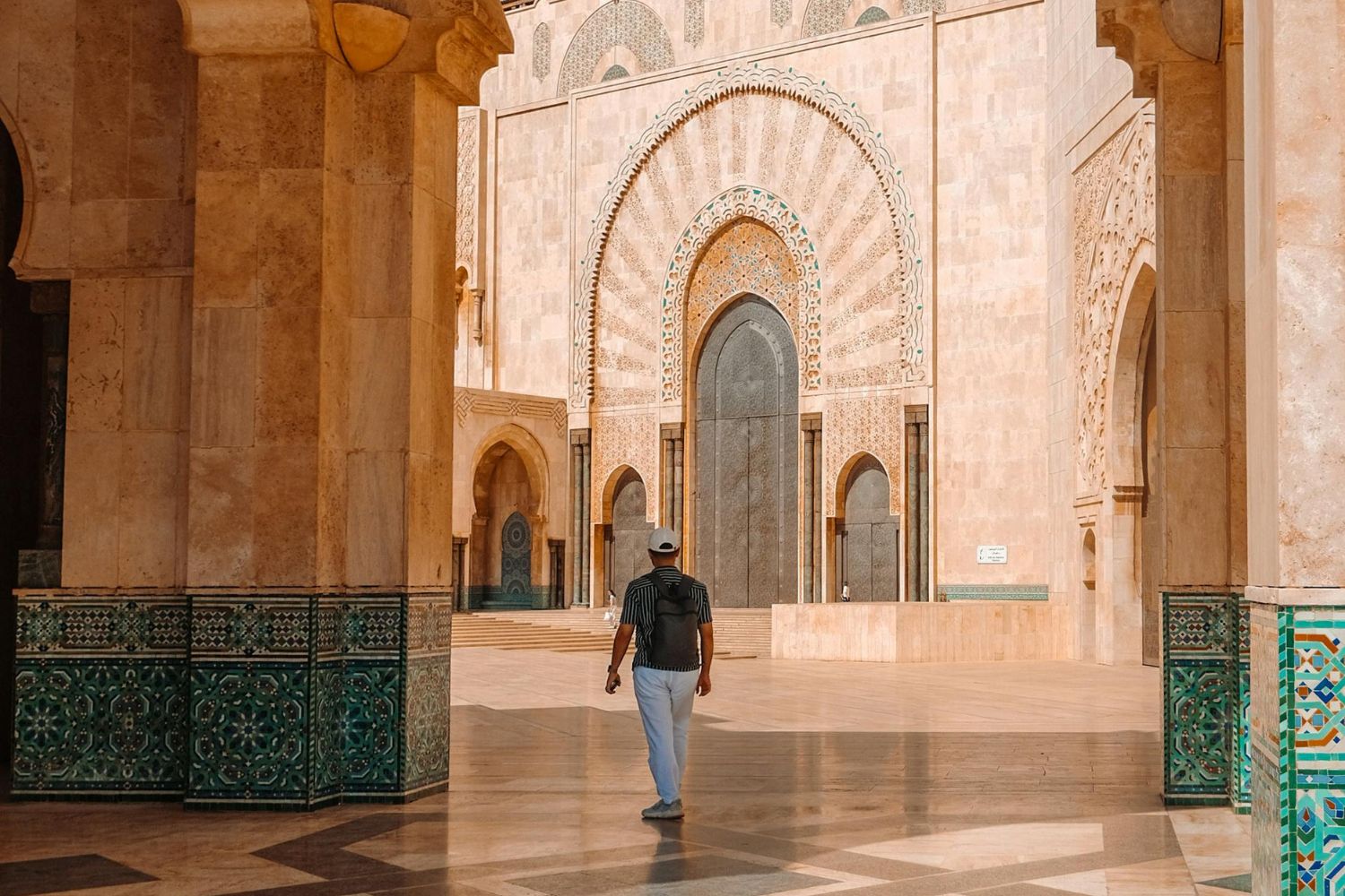 Turismo em Marrocos: O Guia Completo Para Viajar ao País das Mil e Uma Noites Visita à Medina de Casablanca